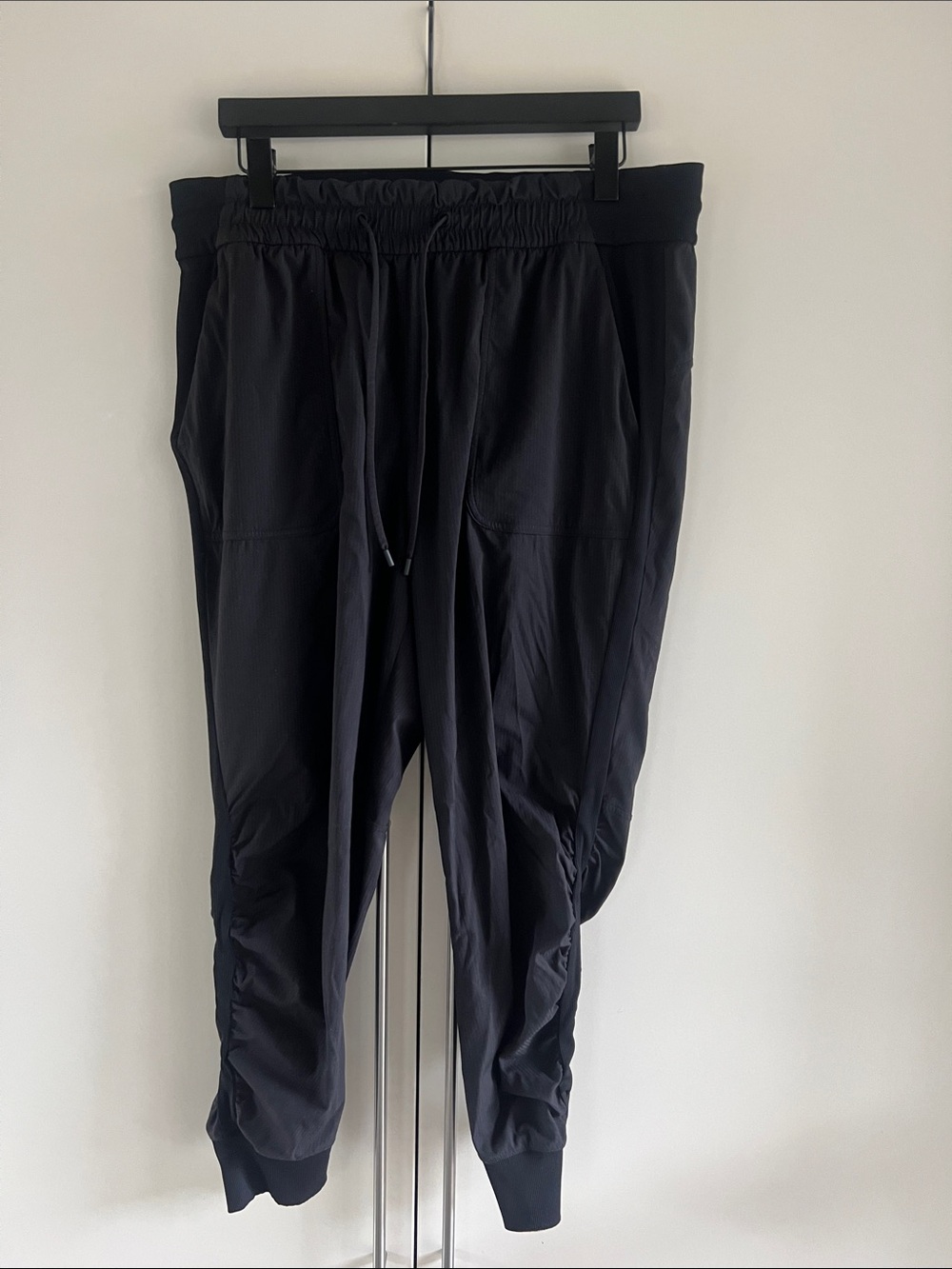 Lululemon Beyond the Studio 7/8 Jogger EUC